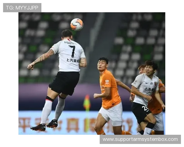 南京羽毛球队与杭州羽毛球队赛后复盘分析个人能力与团队配合的深度探讨