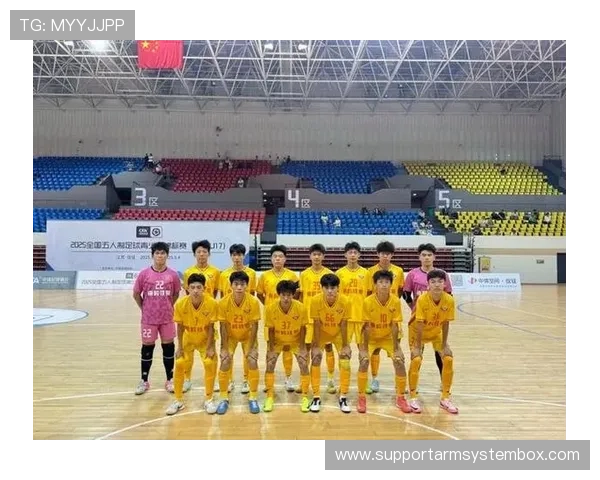 翠园中学足球明星的成长之路与辉煌成就揭秘