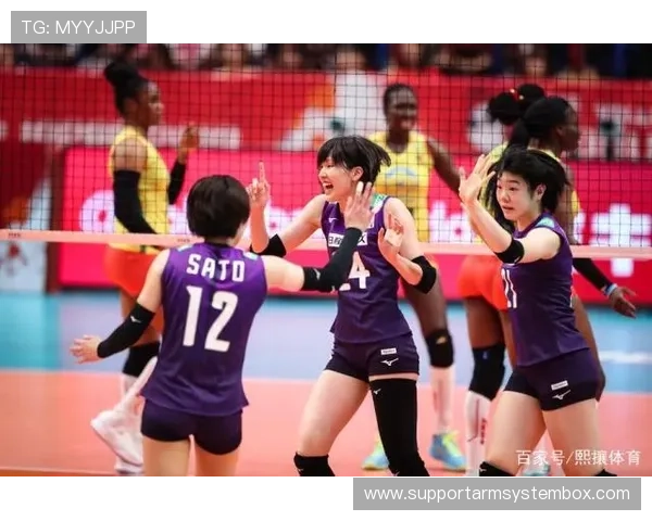 南京排球队在世界杯预选赛中以85分稳居积分榜首位